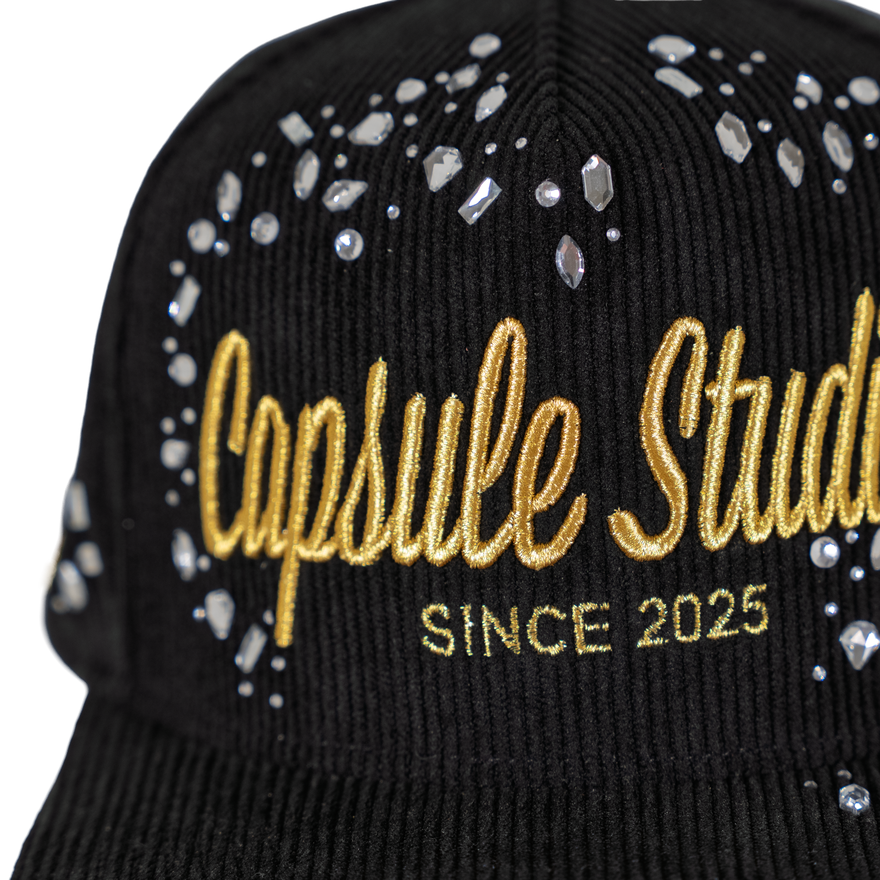 CAPSULE CRYSTAL HAT